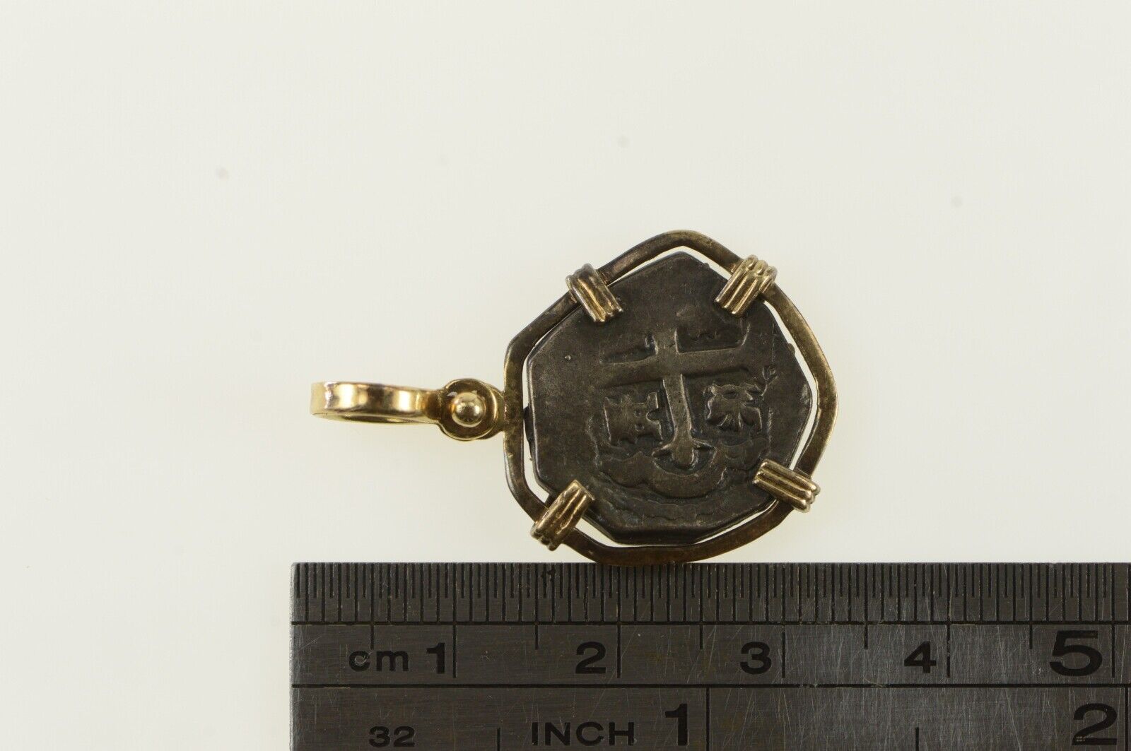 14K Spanish Cob 1700's Coin Pendant Yellow Gold *00