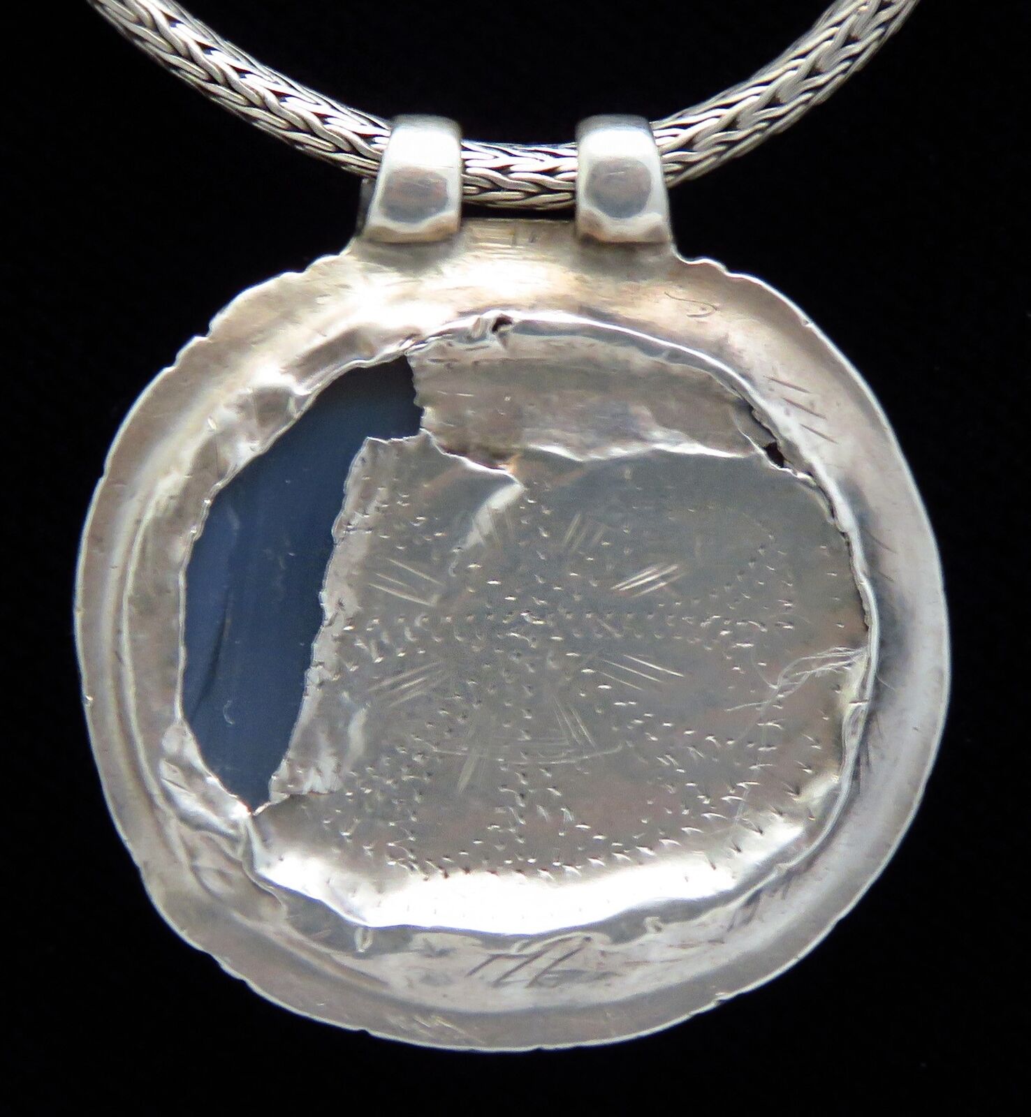 1700's-Mid 1800's Persian Silver Hand Engraved Chalcedony Aqiq Pendant Necklace