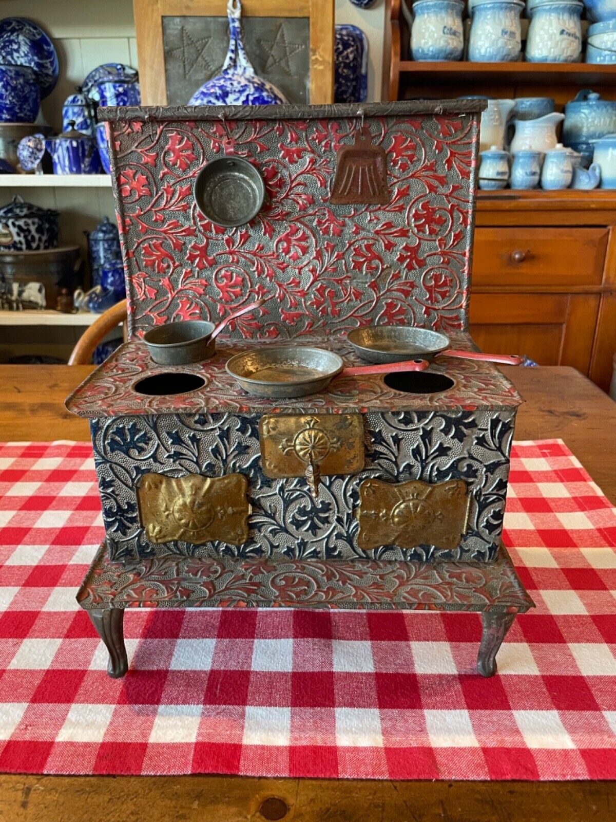 Antique Victorian Embossed Tin Toy Child's Cook Stove