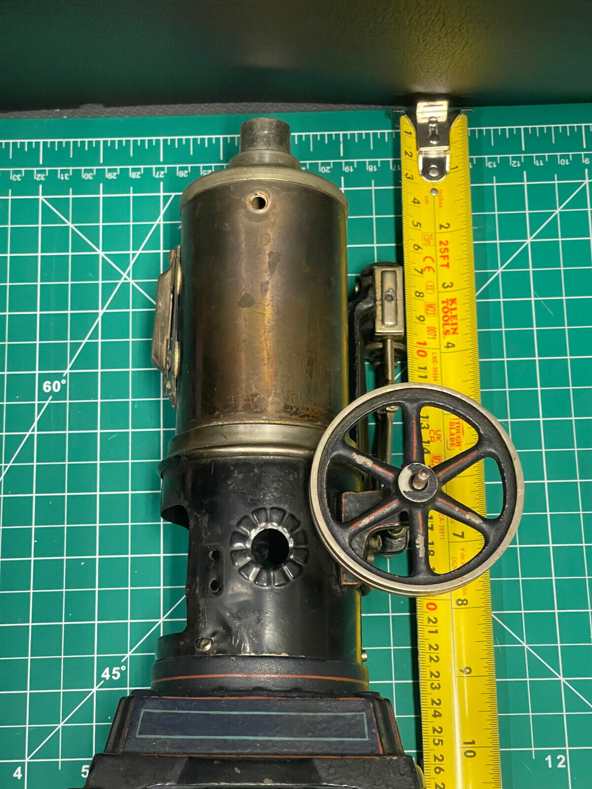 DOLL Vertical steam engine cast iron Pre WW2 German
