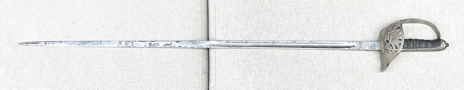 Antique Vintage Civil War Hawkes & Co London Etched Blade Sword Saber Dagger Old