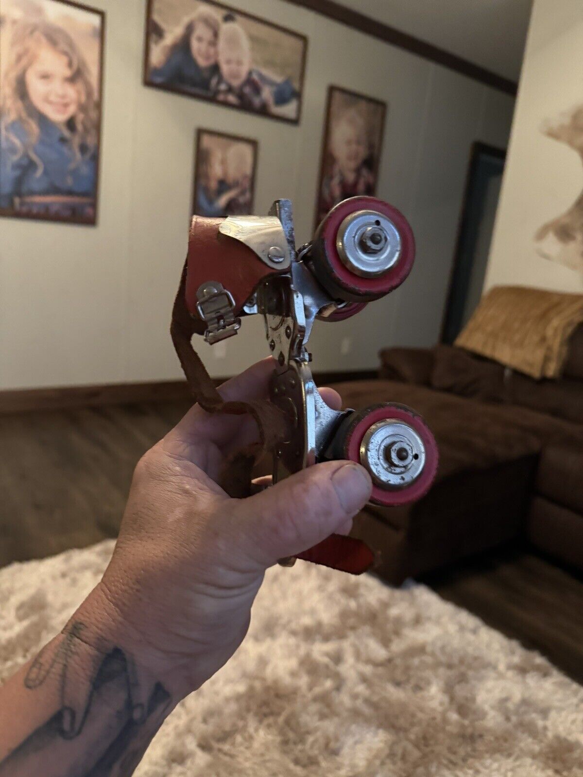 vintage roller skates metal wheels