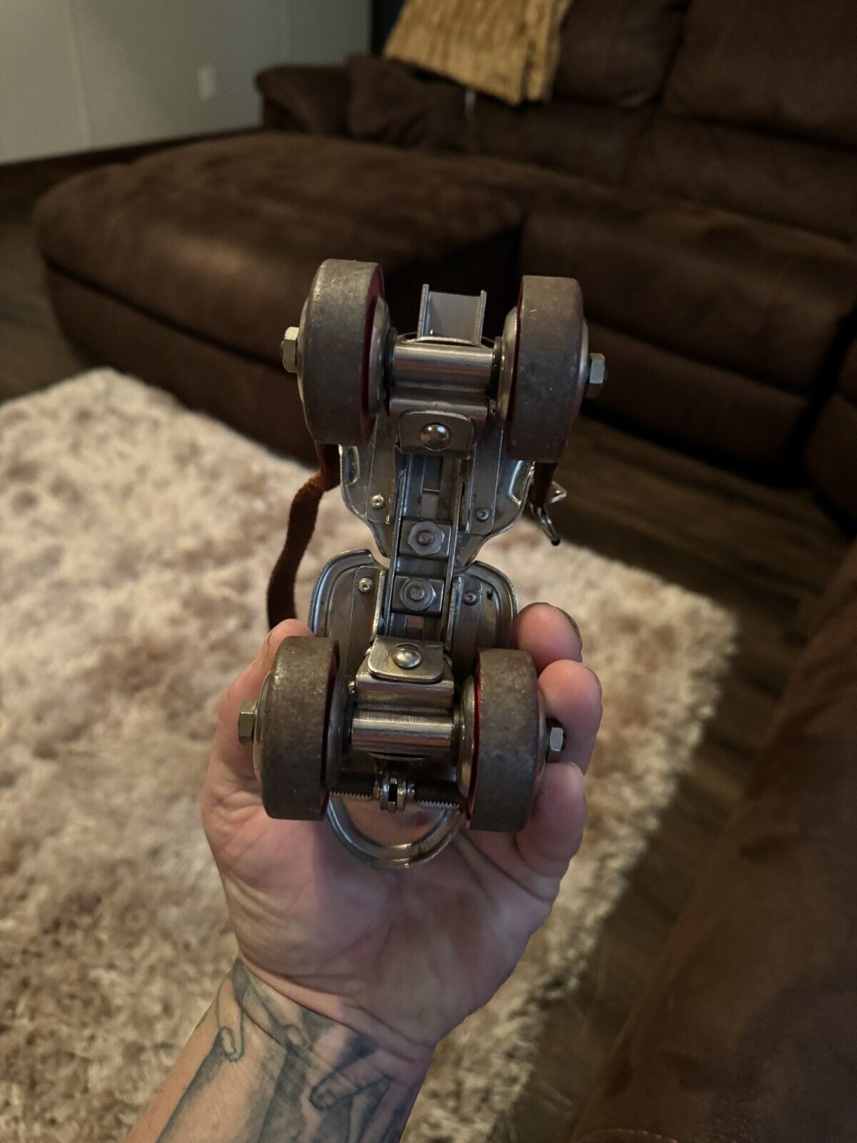 vintage roller skates metal wheels