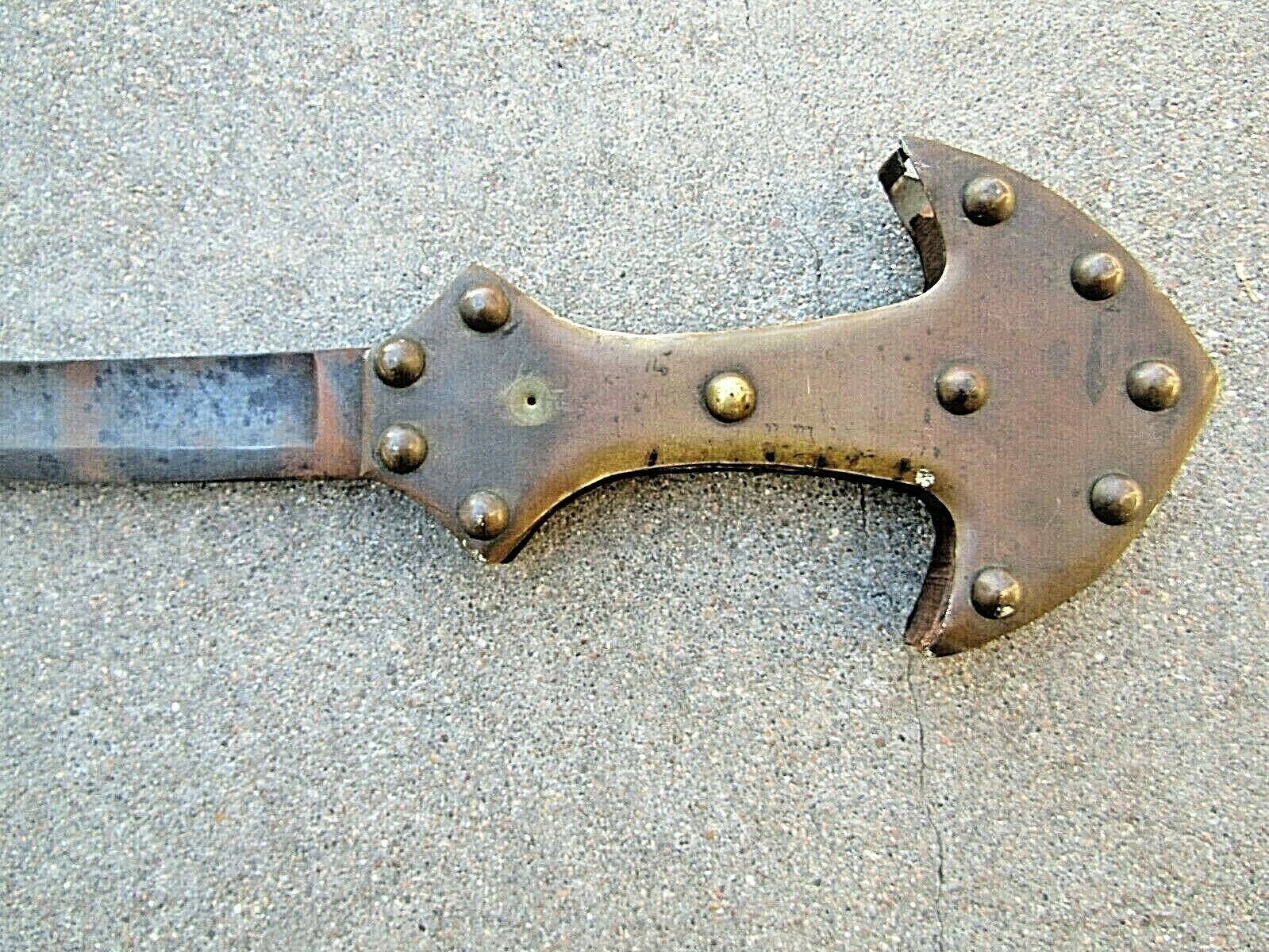 Unidentified Antique Sword, worn Maker's Marks !