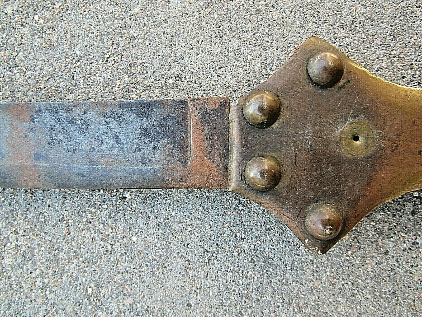 Unidentified Antique Sword, worn Maker's Marks !