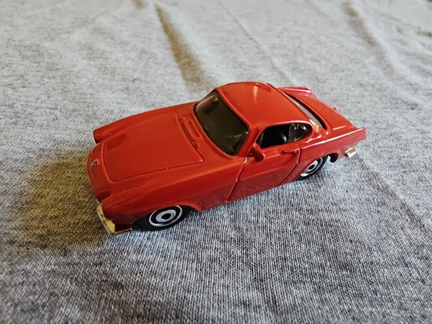 2010 Matchbox 69 VOLVO P1800S Red 17/100 LOOSE Heritage Classics 