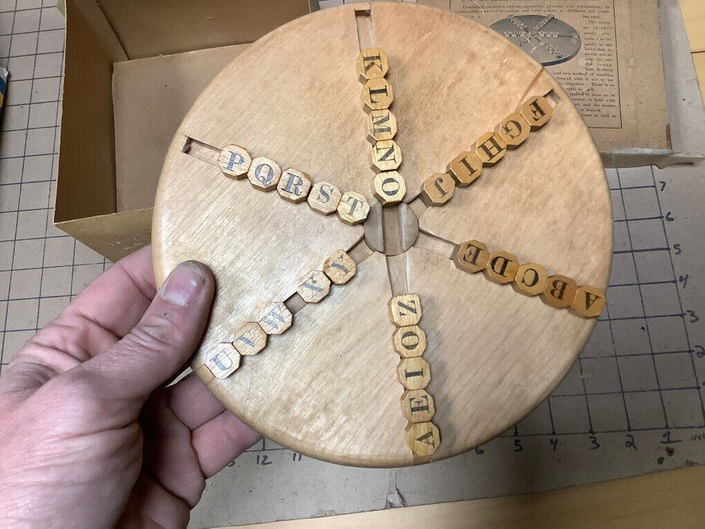 Vintage Original ABBOTT SPELLING PUZZLE in box, very clean WOW 1800's RARE