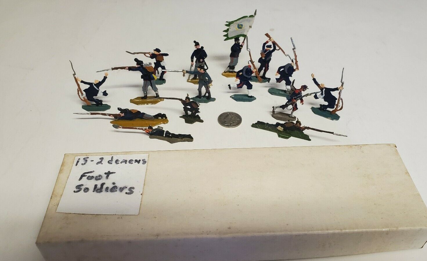 ANTIQUE 1900s TOY INFANTRY SOLDIERS 15 HAND PAINTED NO NUMBERED BOX