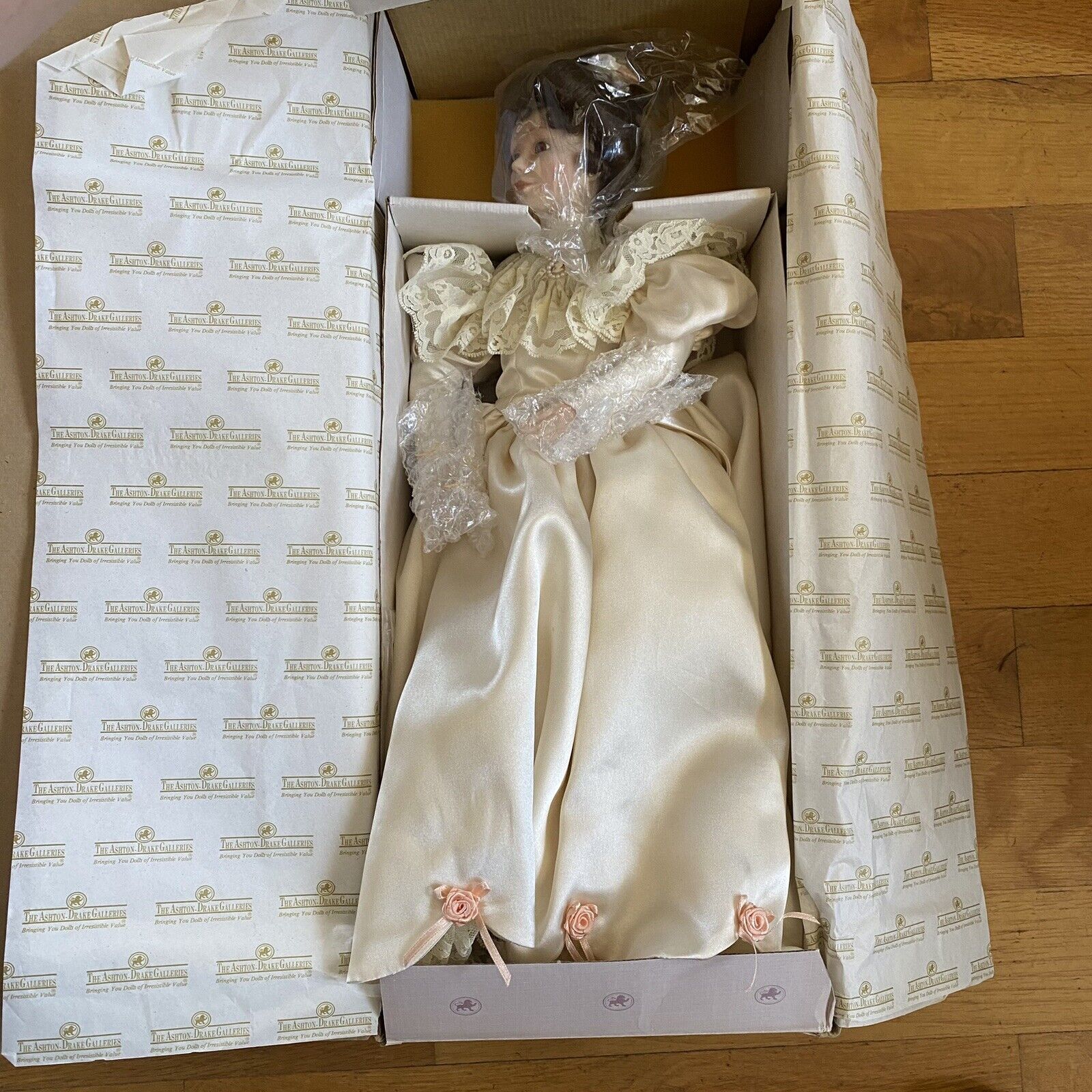 Vintage Ashton Drake Porcelain Doll Elizabeth's 1900's Wedding Dress