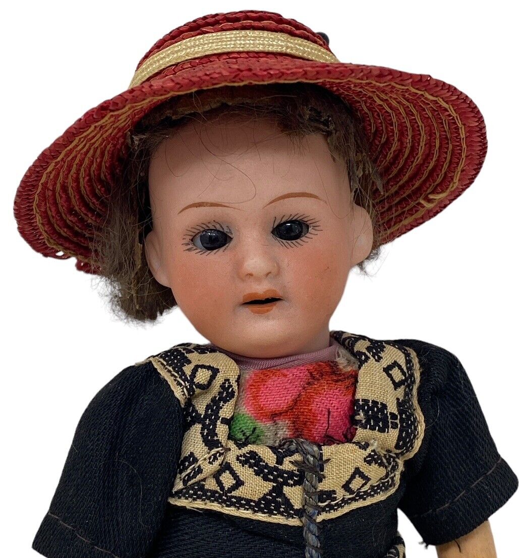 8” ANTIQUE BISQUE HEAD ARMAND MARSEILLE DOLL W/SLEEP EYES, ETHNIC COSTUME