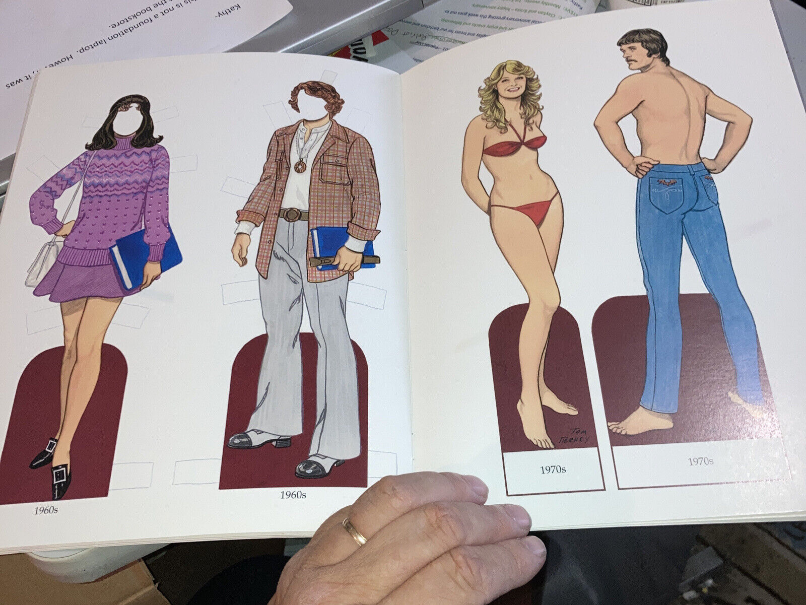 Campus Fashions Paper Dolls: 1900s to 1980s Tom Tierney PB Very Good 2001