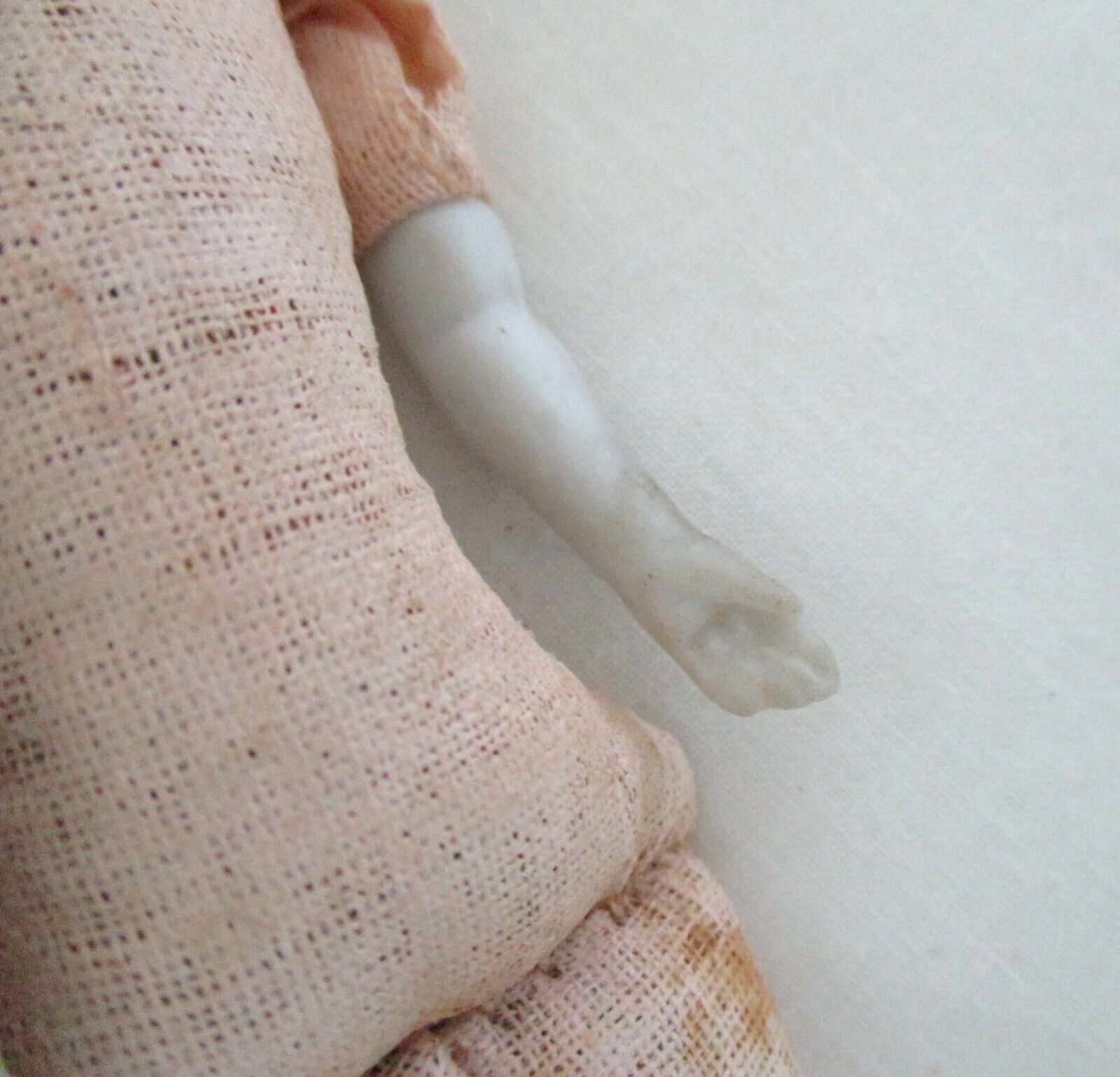 Antique ,SIMON & HALBIG,#1160, early 1900's, German, Bisque, Head Doll, 6"