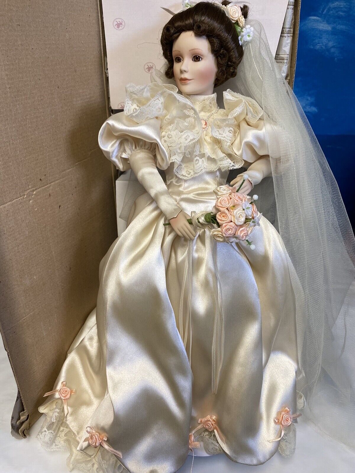 Ashton-Drake Galleries Elizabeth's 1900's Wedding Vintage Porcelain Doll Rare