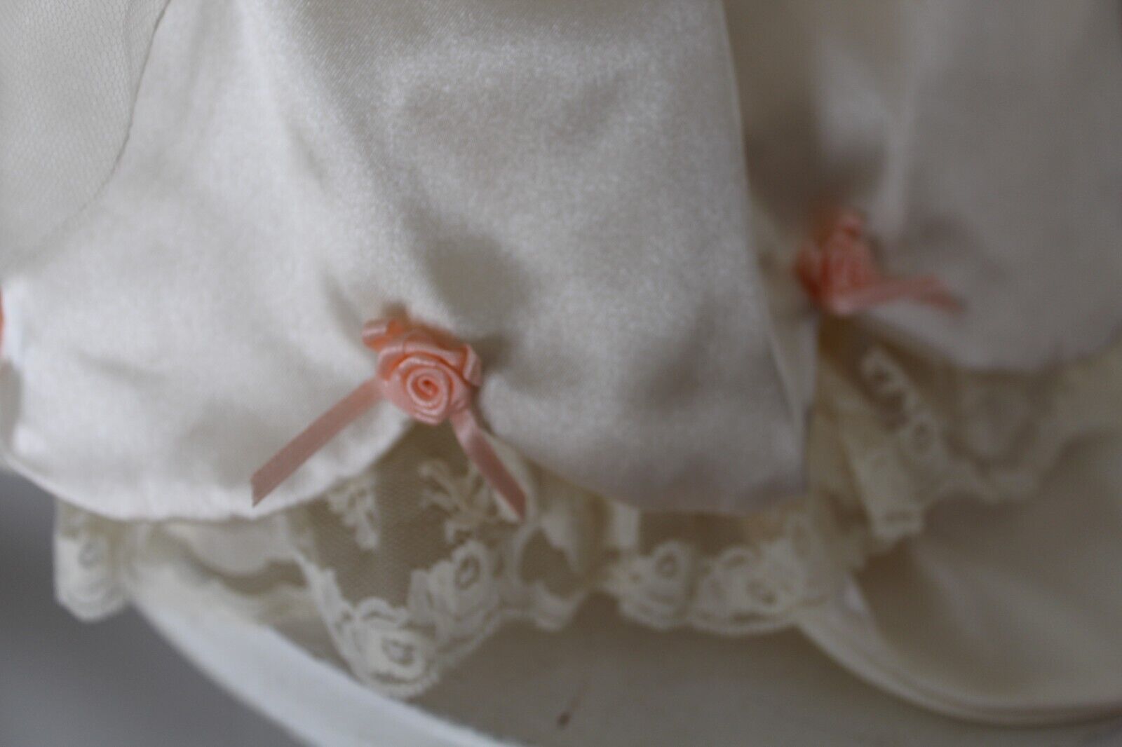 Ashton-Drake Galleries Elizabeth's 1900's Wedding Dress Porcelain Doll