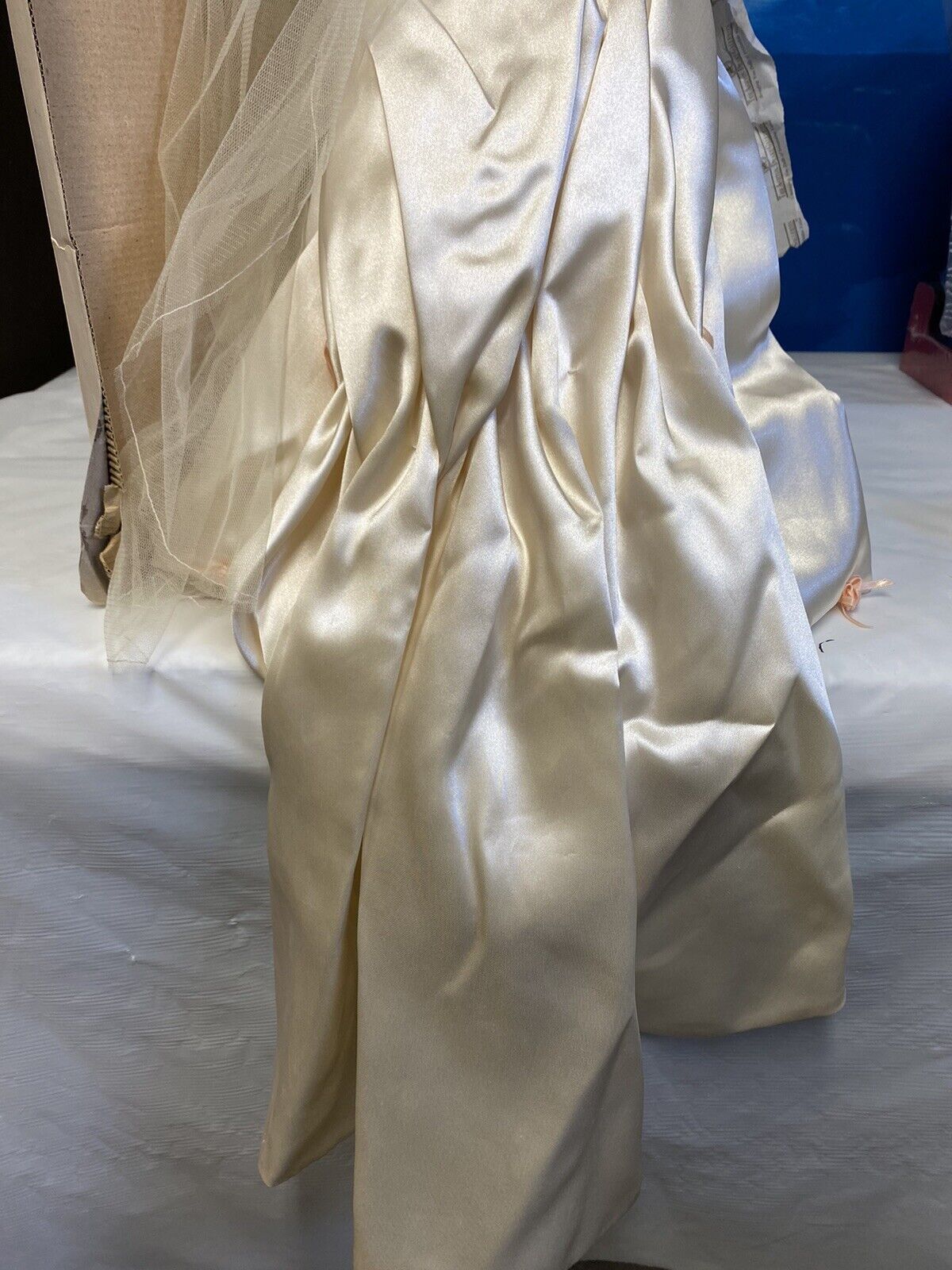 Ashton-Drake Galleries Elizabeth's 1900's Wedding Vintage Porcelain Doll Rare