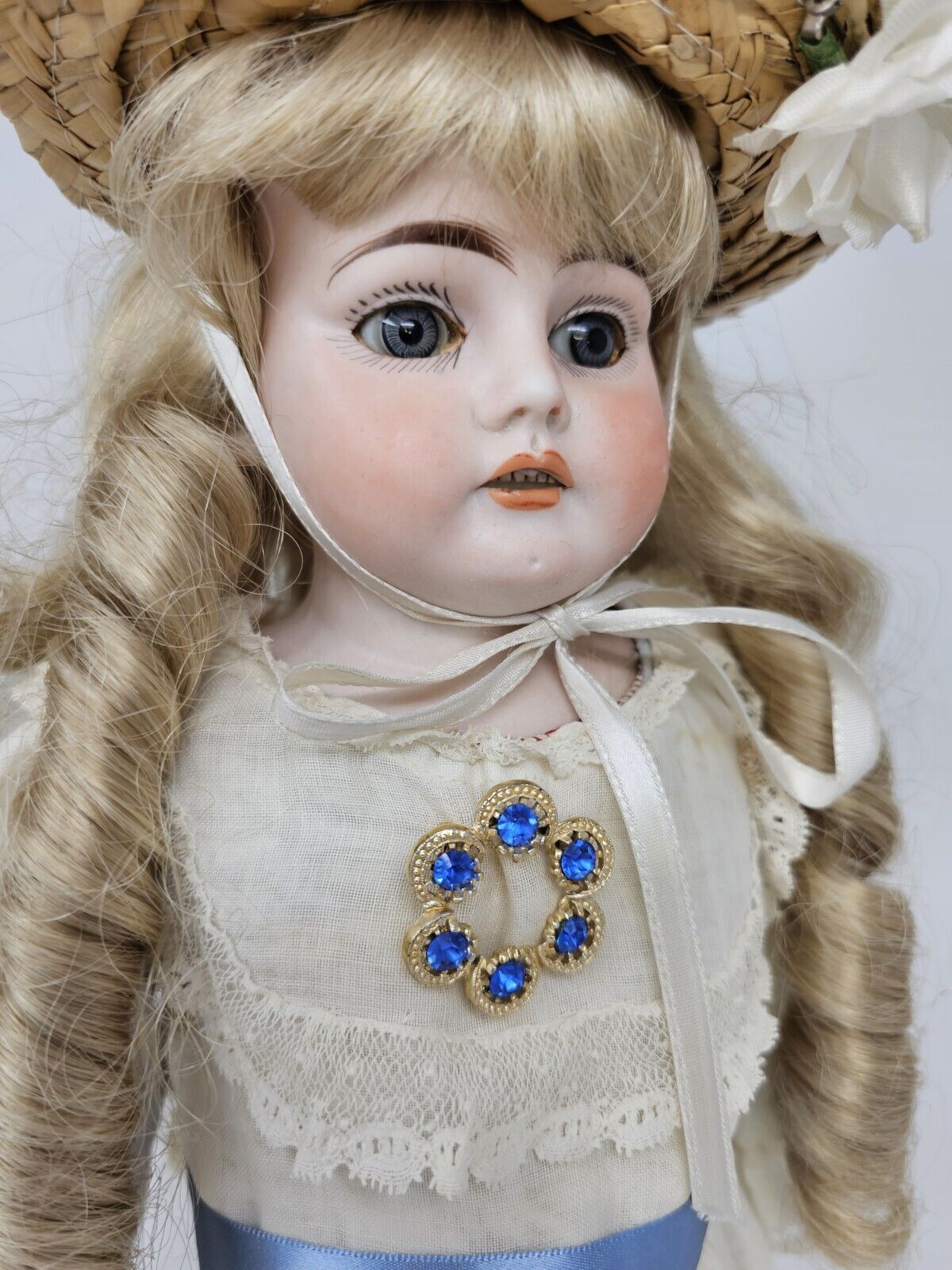Antique German Early Ernst Heubach 1900-0 Horseshoe Bisque Doll, 6 Teeth 20'