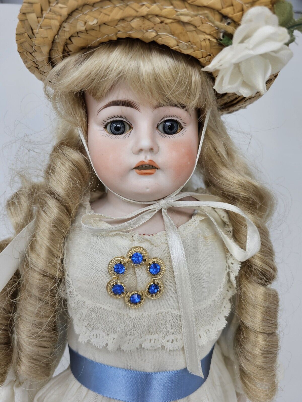 Antique German Early Ernst Heubach 1900-0 Horseshoe Bisque Doll, 6 Teeth 20'