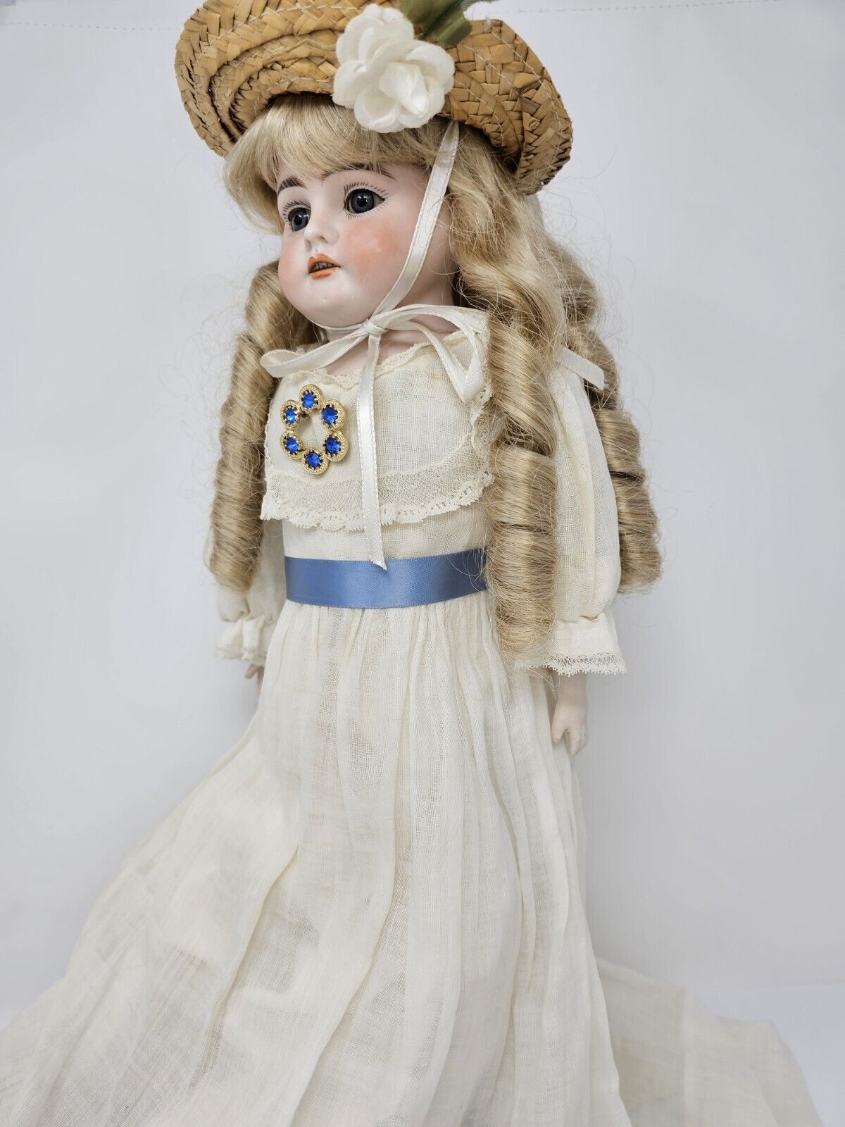 Antique German Early Ernst Heubach 1900-0 Horseshoe Bisque Doll, 6 Teeth 20'