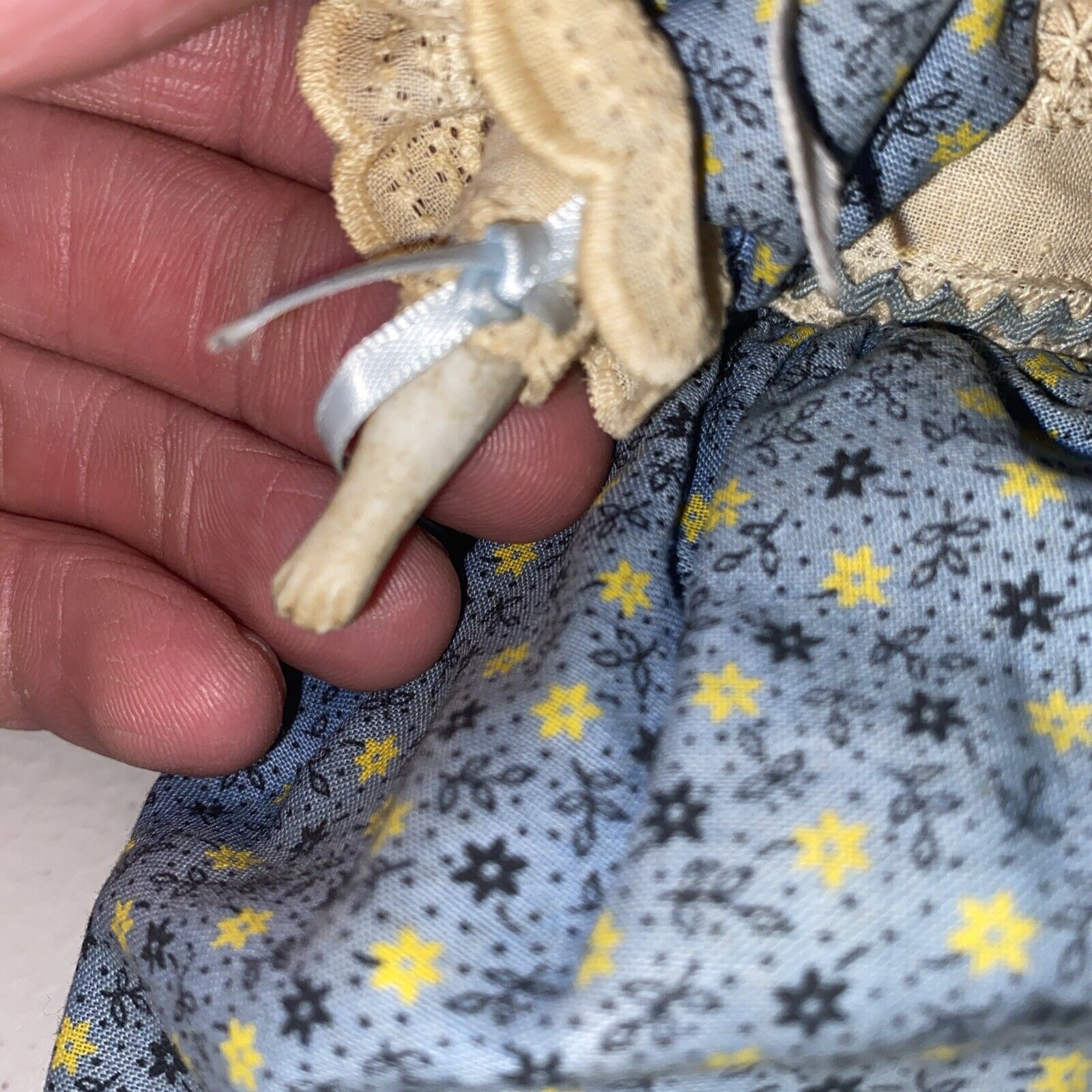 German China Shoulder Head Doll Small Doll Original Cloth Body 8.75” 1800s