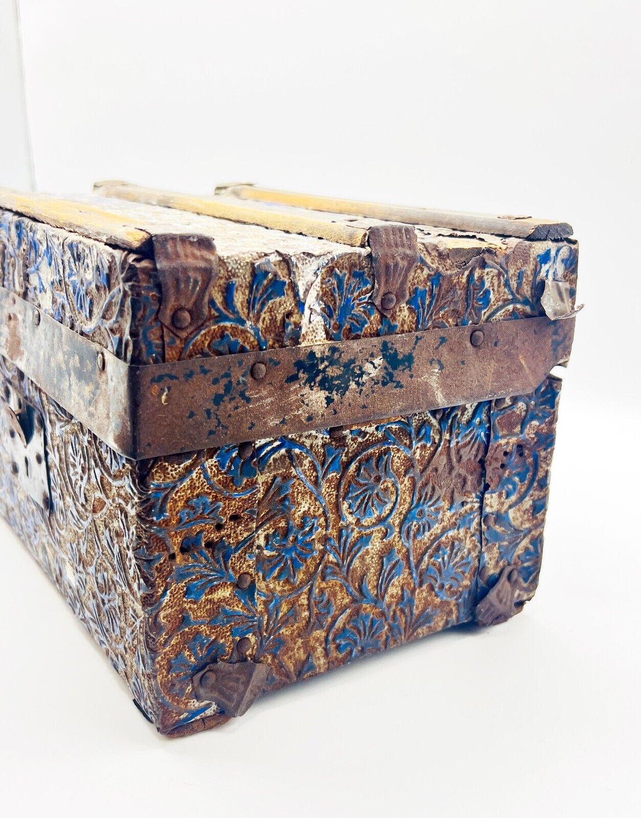 Late 1800's 12" Victorian Embossed Metal Pattern Child's Doll Trunk With Insert