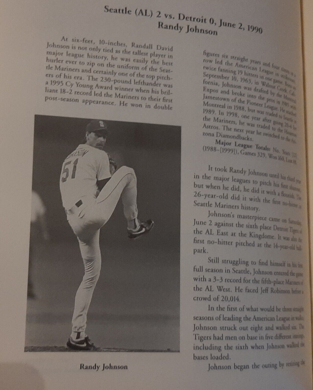 NO-HITTERS ~ THE 225 GAMES 1893-1999 by RICH WESTCOTT & ALLEN LEWIS ~ BASEBALL