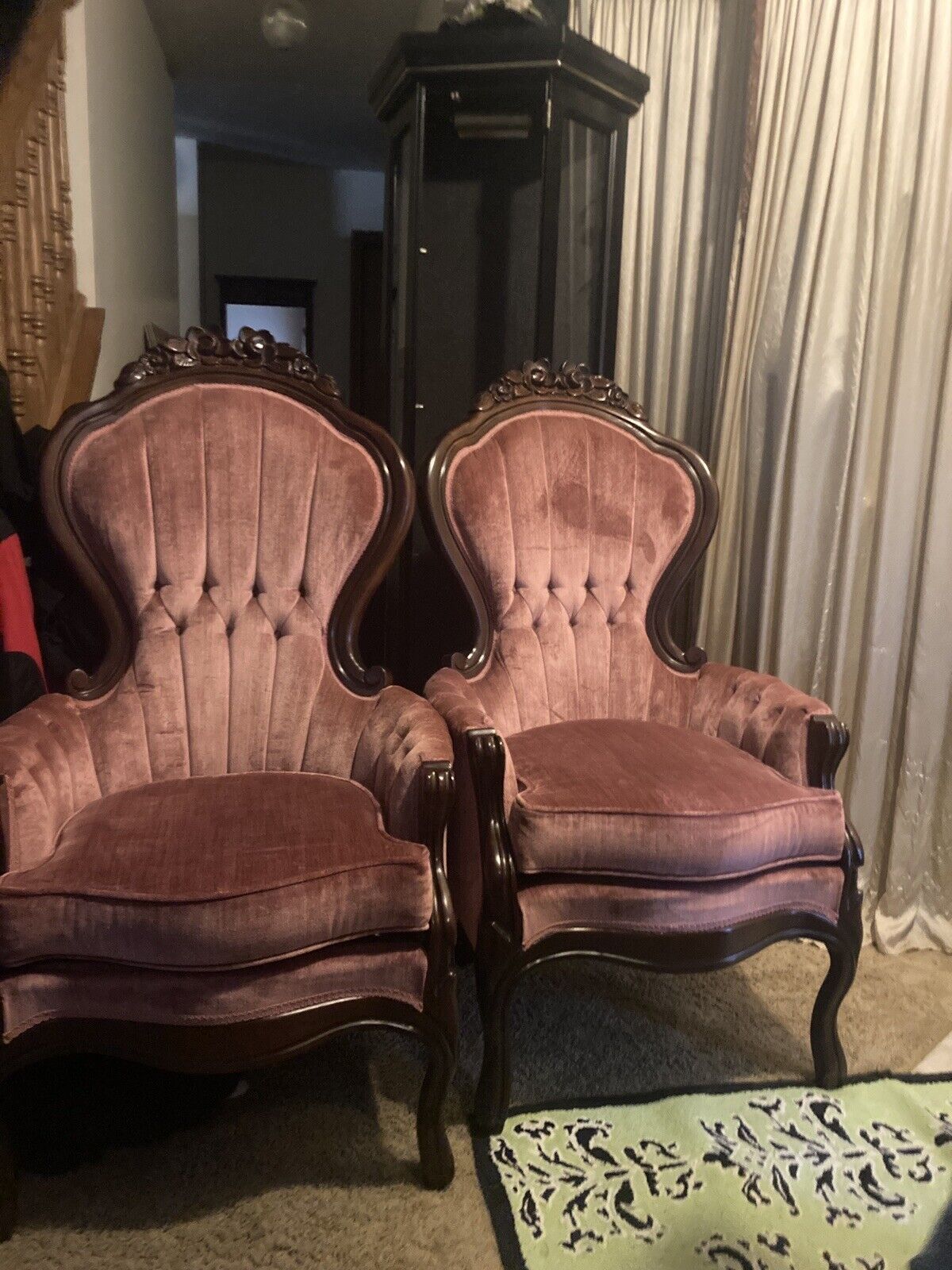 Pair of Vintage Kimball Reproduction Victorian Mahogany Chairs