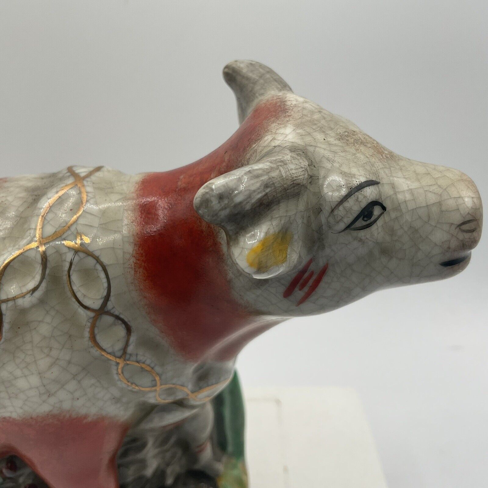 Antique Mid 1800’s Staffordshire Cow Statue One Sided England(10)