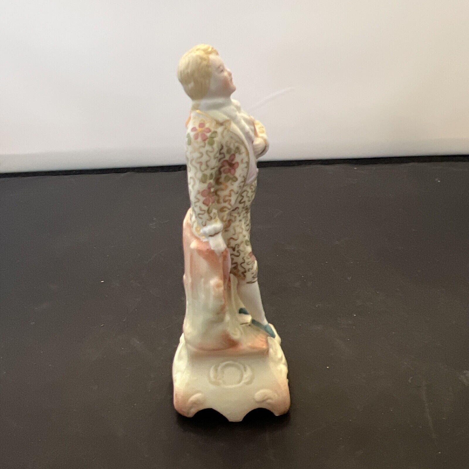 Bisque Gentleman Colonial 1800s Style Figurine