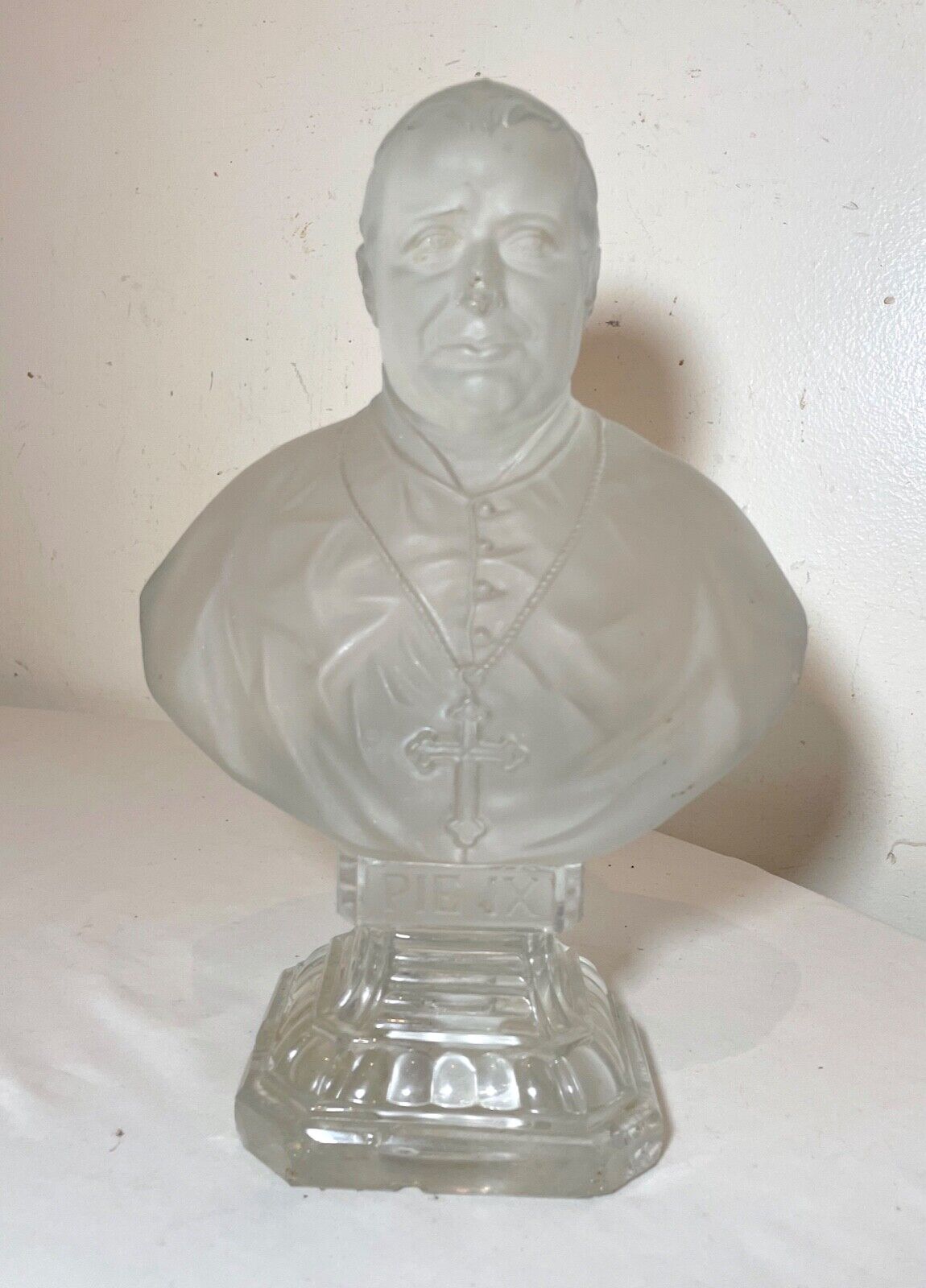 antique 1800s St Louis Depose Pope Pius Pie IX frosted glass crystal bust statue