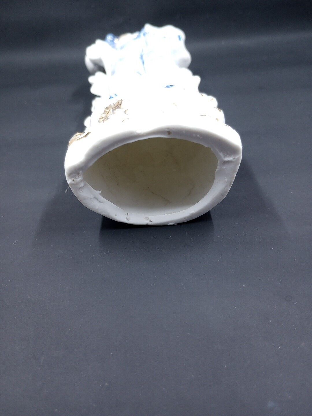 Flat back Porcelain Figurine 1800's Staffordshire Pottery Blue   White Girl 8911