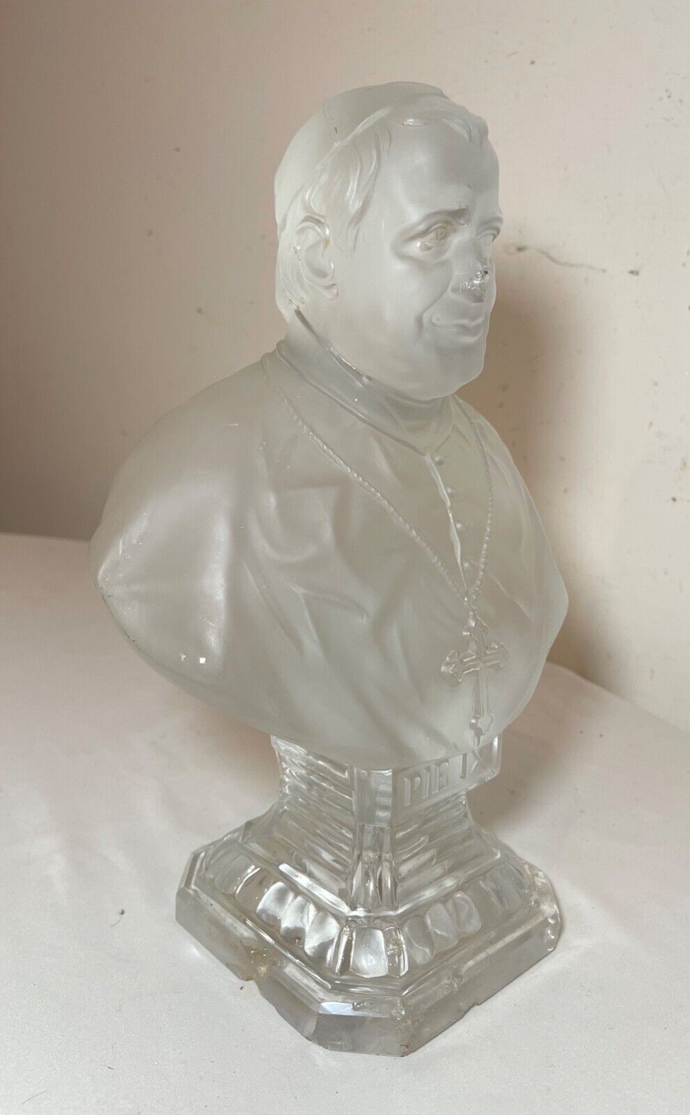 antique 1800s St Louis Depose Pope Pius Pie IX frosted glass crystal bust statue