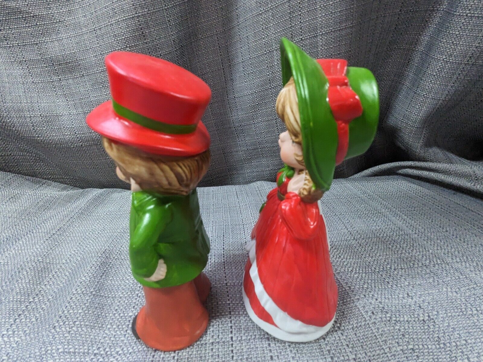 Vintage ARDCO CHRISTMAS BOY GIRL FIGURINE Gift TAIWAN Victorian 1800's style