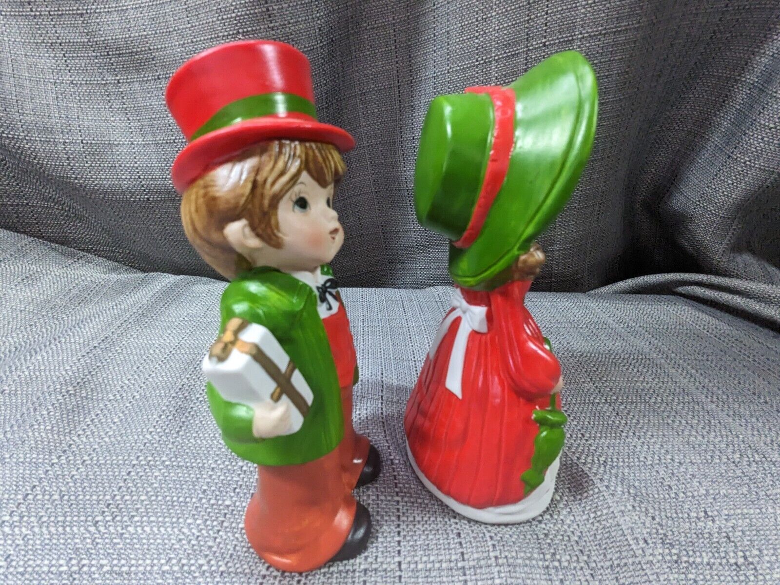 Vintage ARDCO CHRISTMAS BOY GIRL FIGURINE Gift TAIWAN Victorian 1800's style