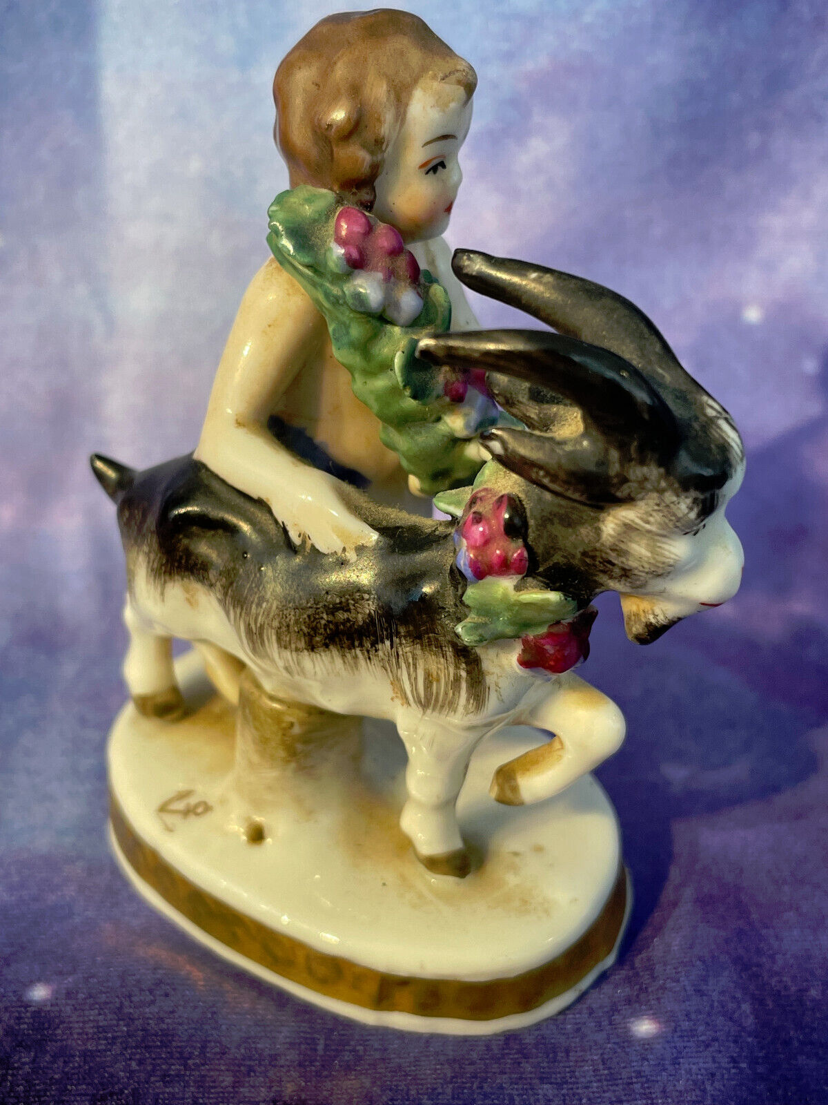 VINTAGE 1800'S Antique porcelain figurine, France, golden anchor mark, early 19t