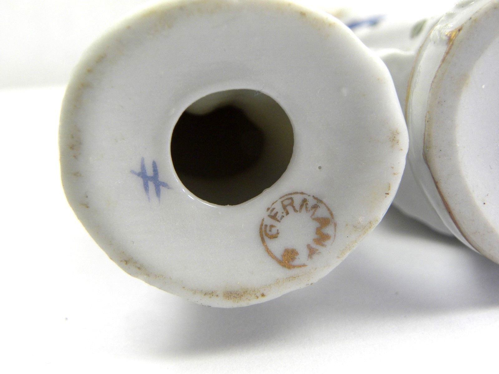 Antique Porcelain Figurines Germany Anspach 1700's 18 C Pair Germany