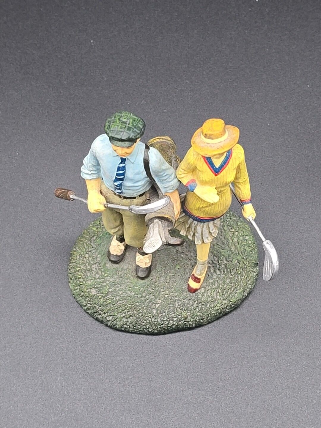Highland Ridge Golfer Couple Figurine #PA 1700 Russ Berrie And Company