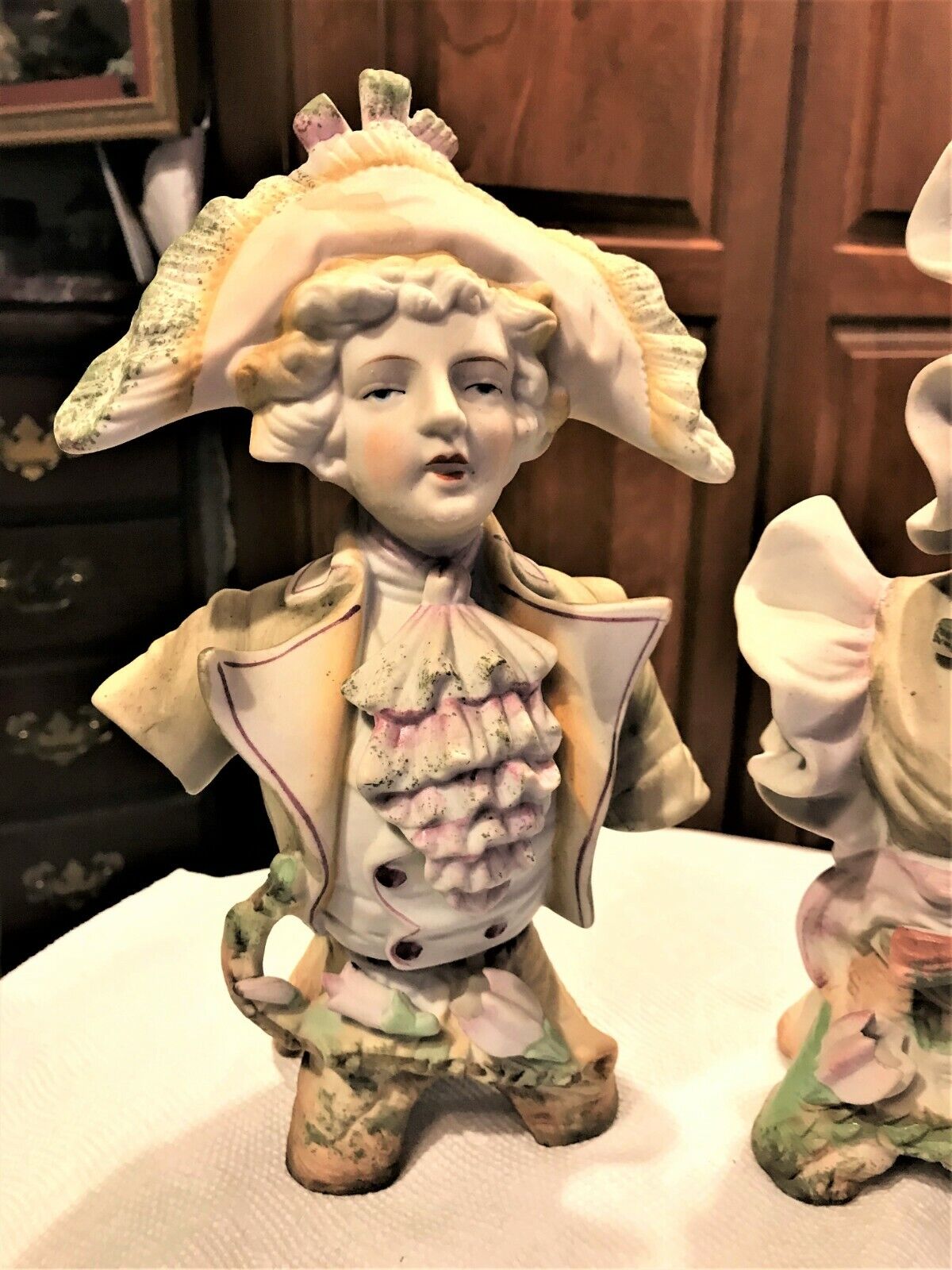 2 Bisque Figurines Man Woman Busts No 8079 Large Hats 1700 style Clothes 10"x 6"