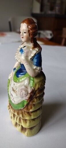  Occupied Japan 1946 Colonial Porcelain Lady Figurine 6 1/4" Tall