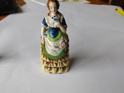  Occupied Japan 1946 Colonial Porcelain Lady Figurine 6 1/4" Tall