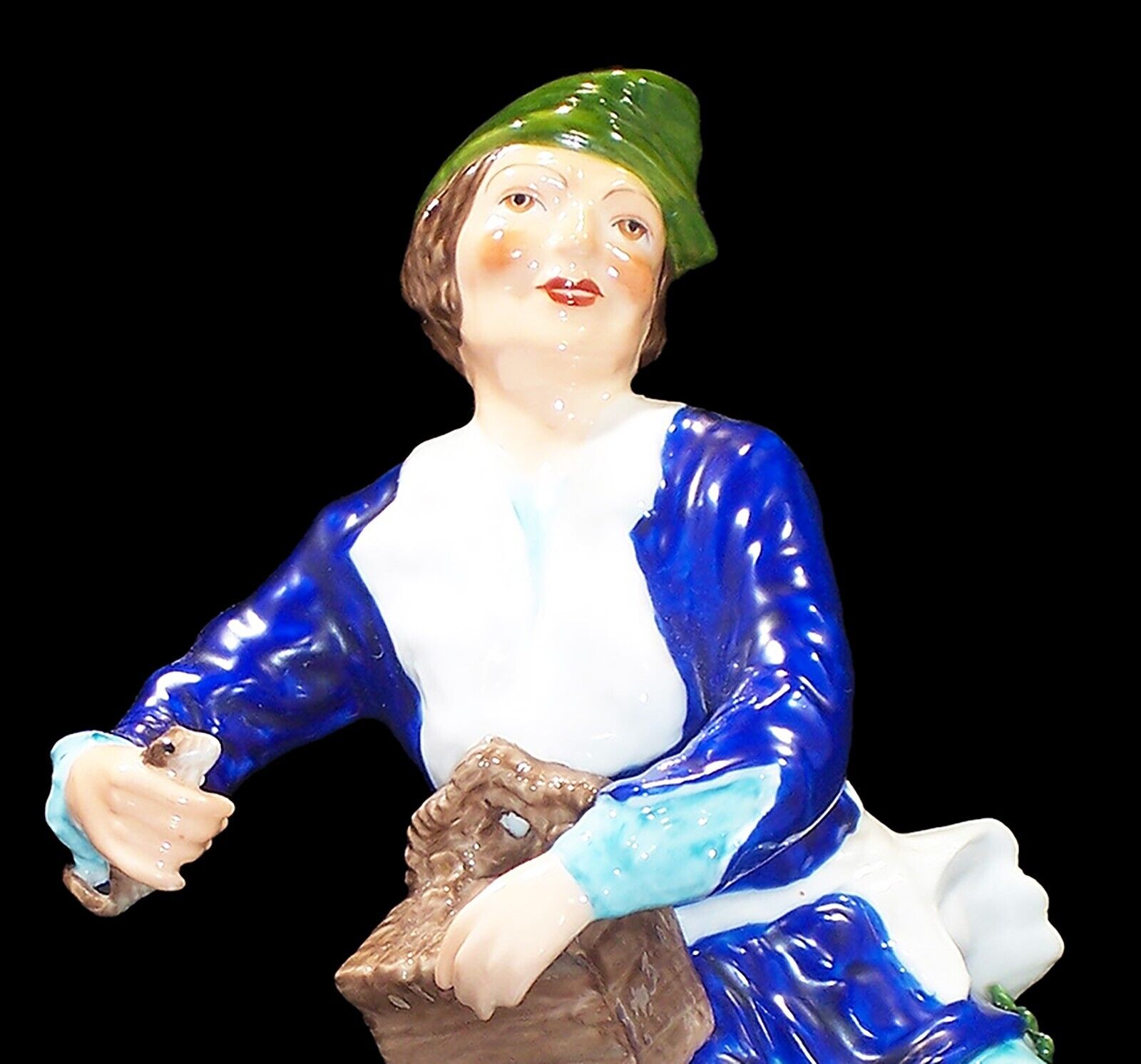 Alton China Co Ltd Bone China Figurine, “The Rat Catcher” Made in England 7”High