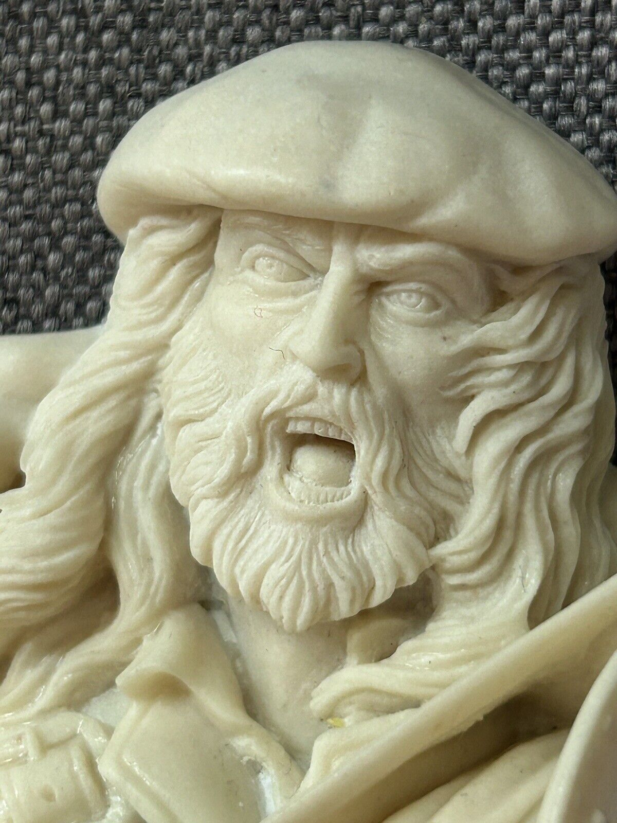 Rare Hand Carved Mini Ivory Rob Roy (1700’s)  3” Vintage Flat Bottom Detailed