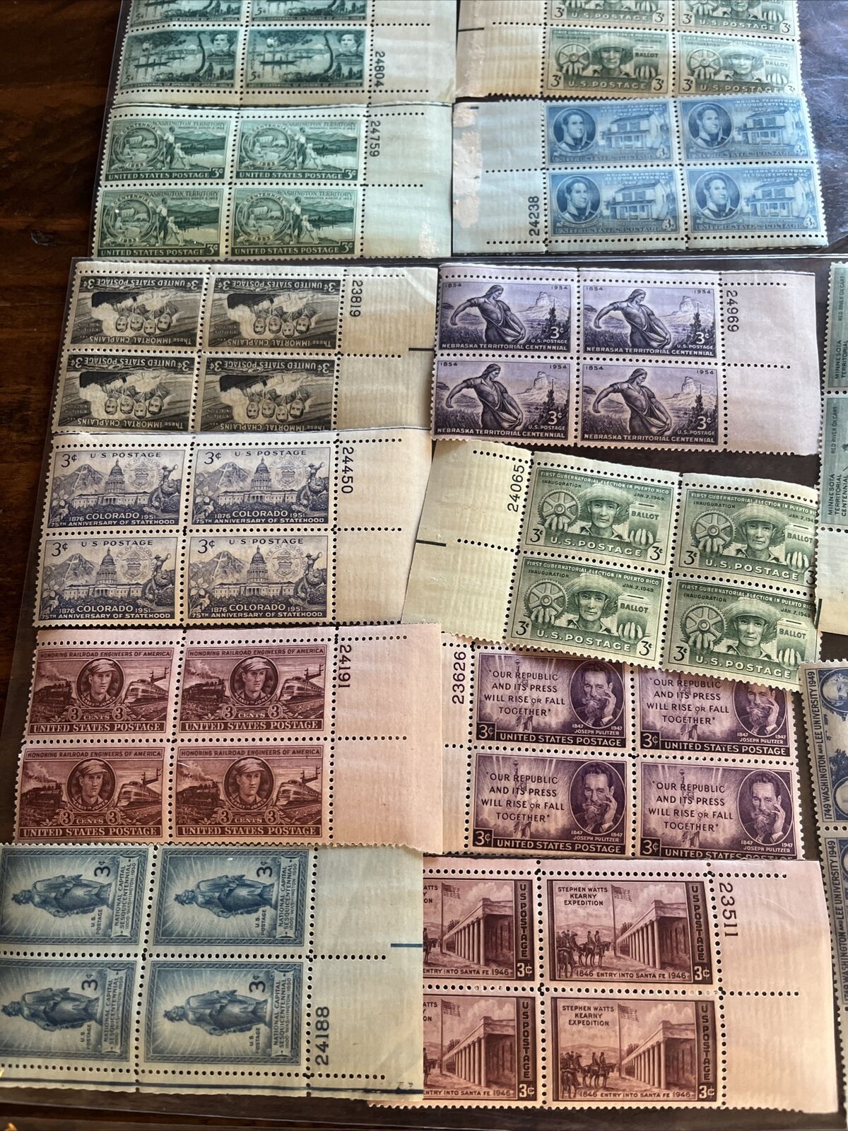 Lot Of Vintage Us Stamps Form The 1800-1900's Pretty Good Condition.