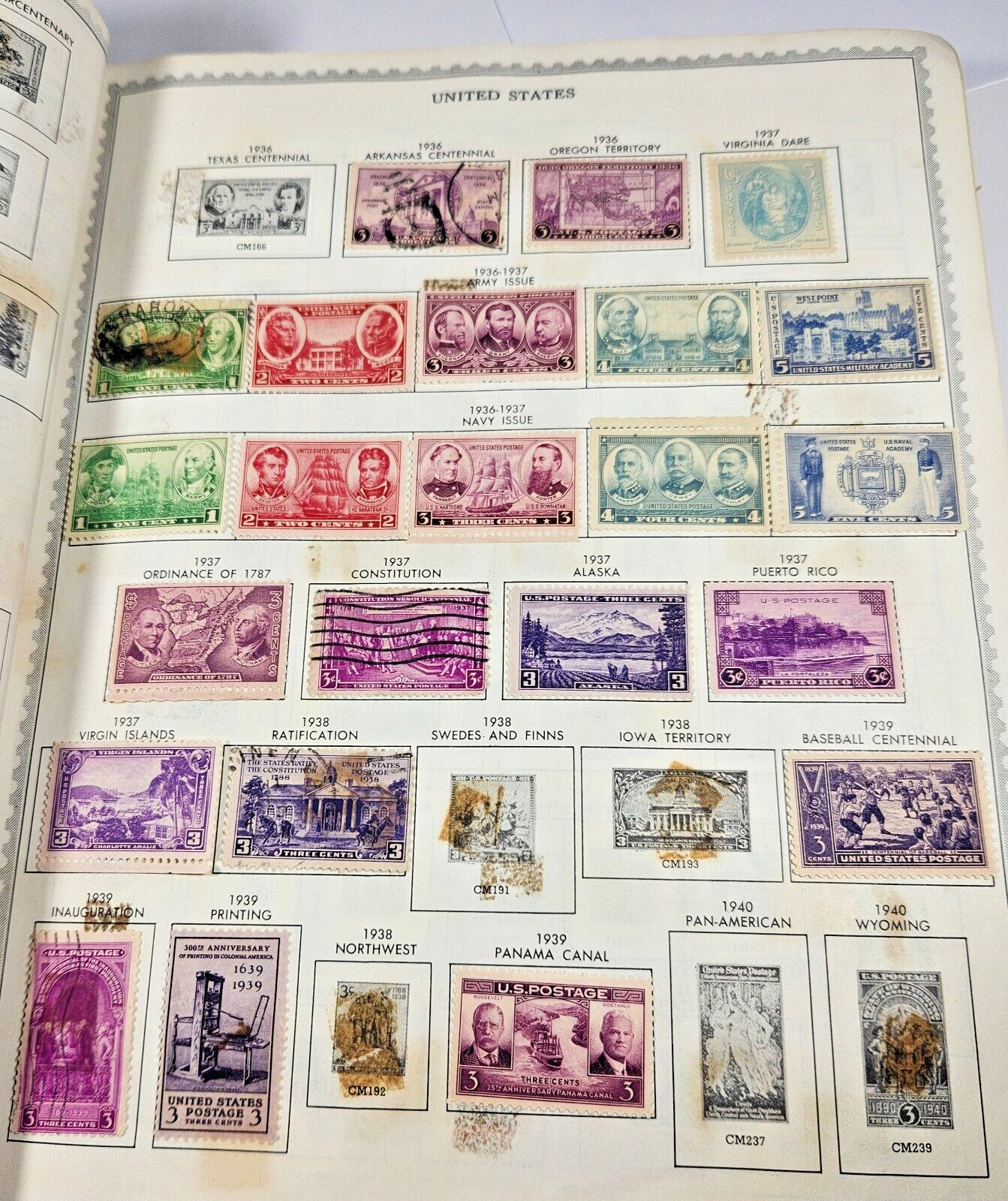 The New World Wide Postage Stamp Album 1600+ US Worldwide Stamps Early/Mid 1900s