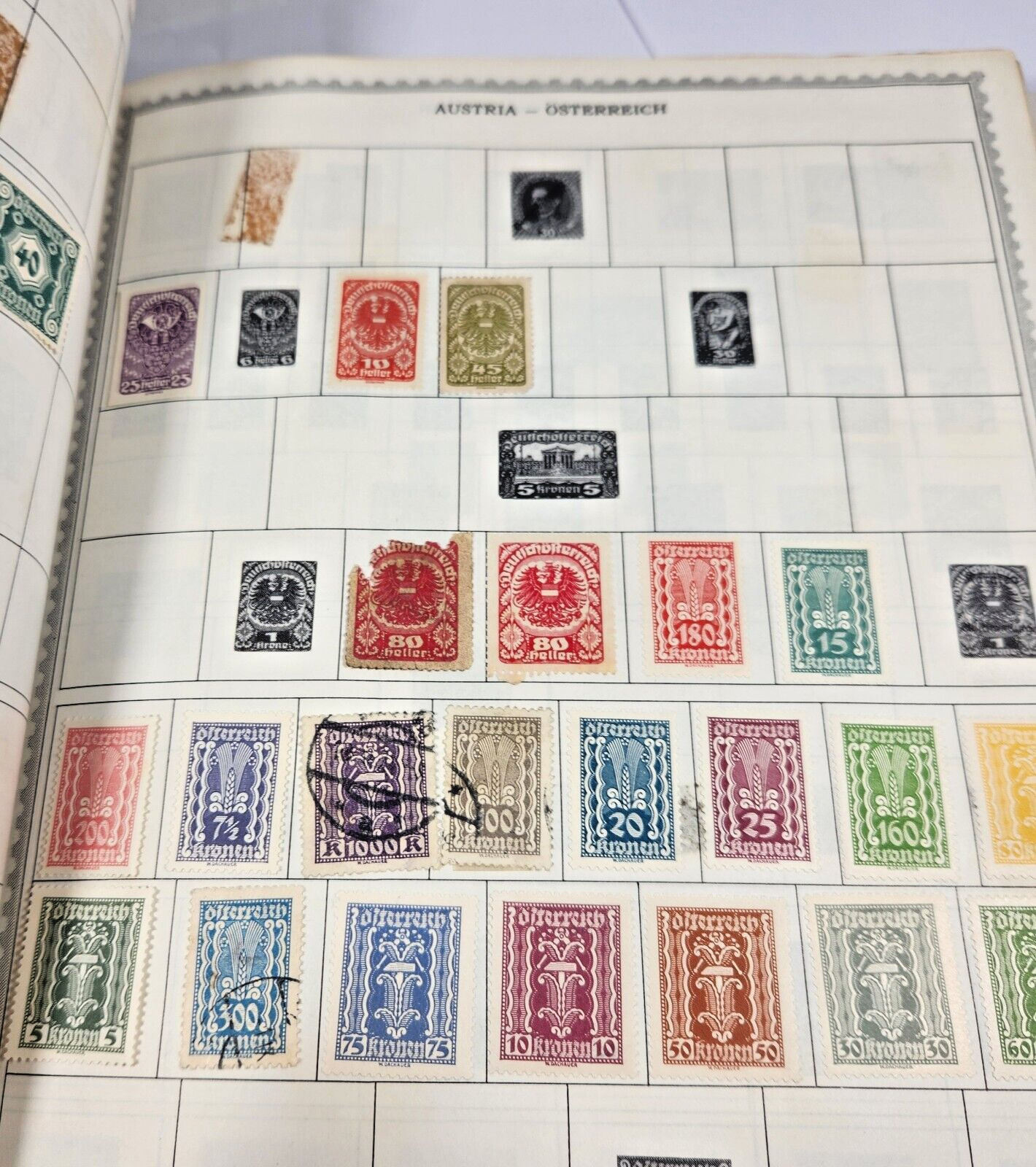 The New World Wide Postage Stamp Album 1600+ US Worldwide Stamps Early/Mid 1900s