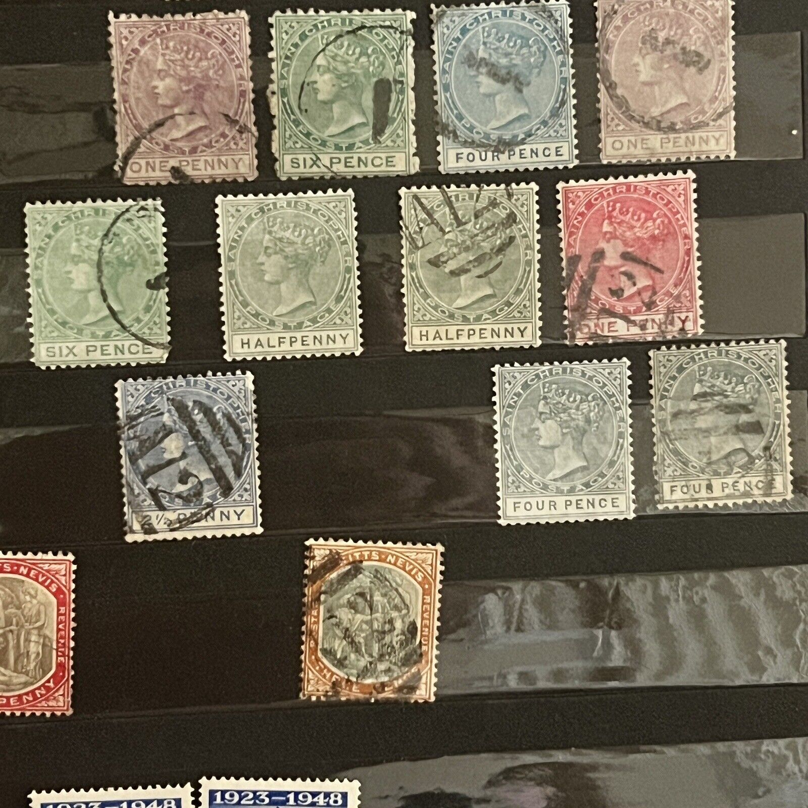 1800s - MID 1900s ST. KITTS & NEVIS MINT USED STAMPS IN STOCK PAGE KGV VICTORIA