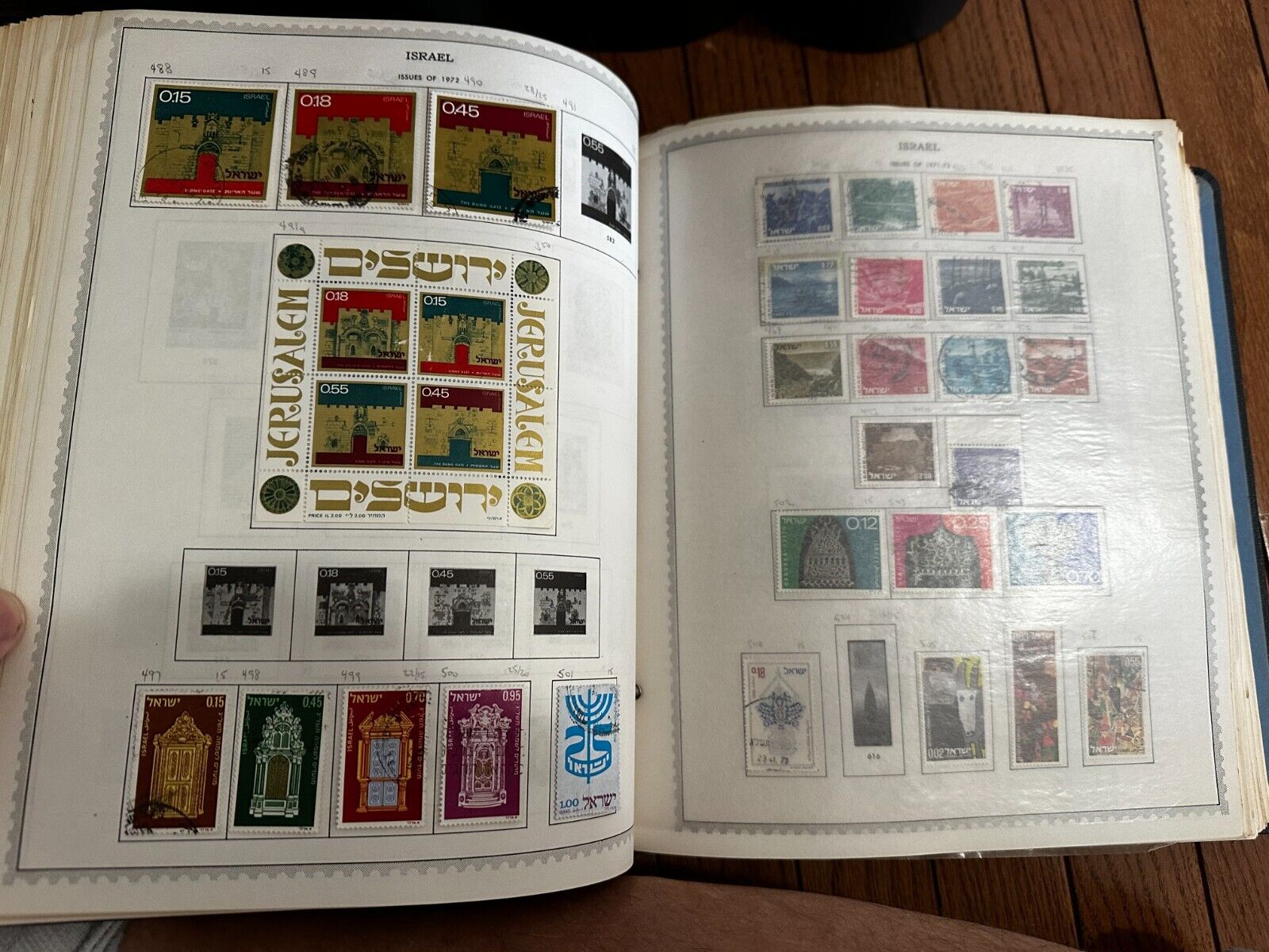 Eight Minkus Stamp Albums Master & Supreme 12000+ Stamps 1800s-1980s Most Hinged