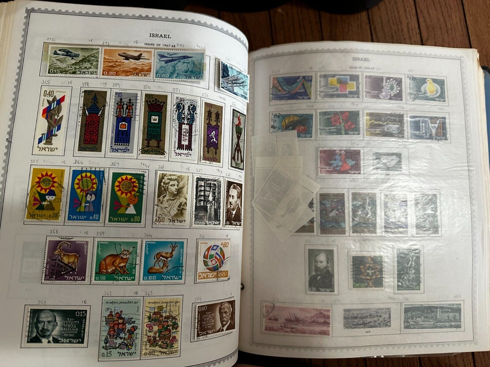Eight Minkus Stamp Albums Master & Supreme 12000+ Stamps 1800s-1980s Most Hinged