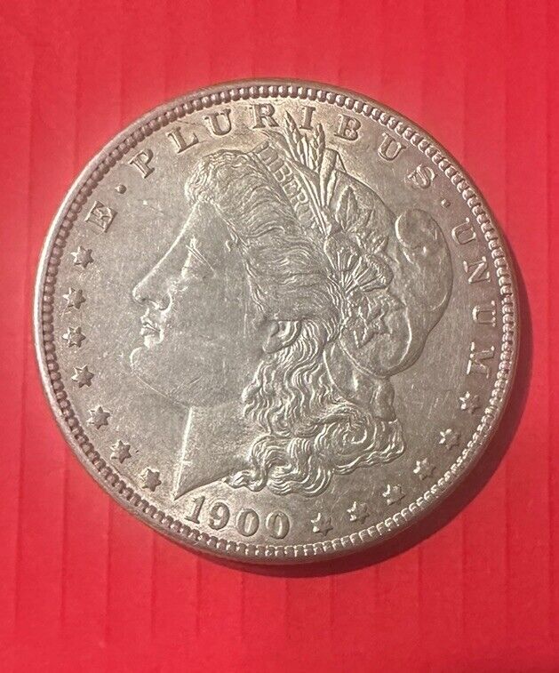 1900 P MORGAN SILVER DOLLAR Uncirculated 90% $1 COIN US