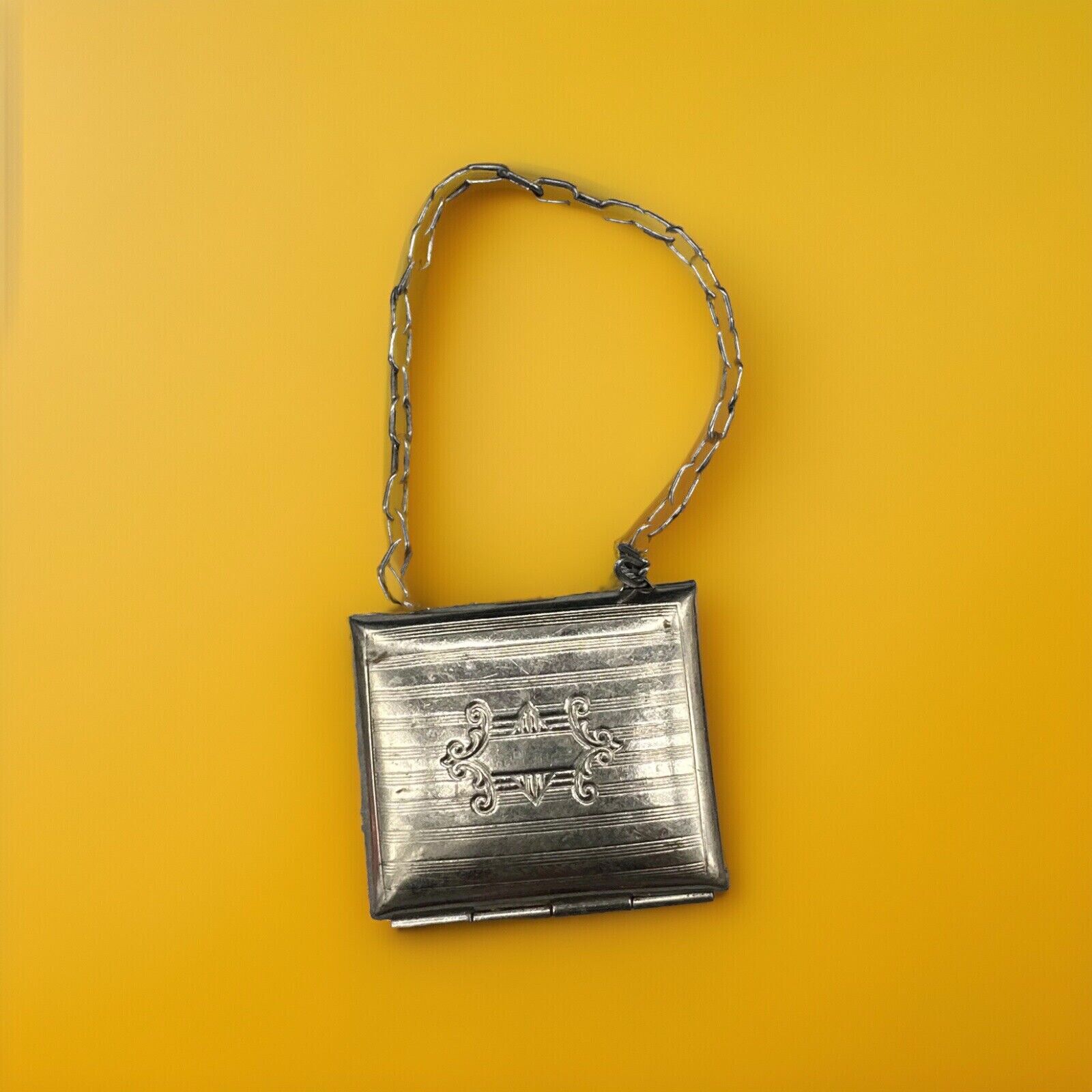 ANTIQUE CHAINED COIN PURSE 1900'S VICTORIAN EMBOSSED