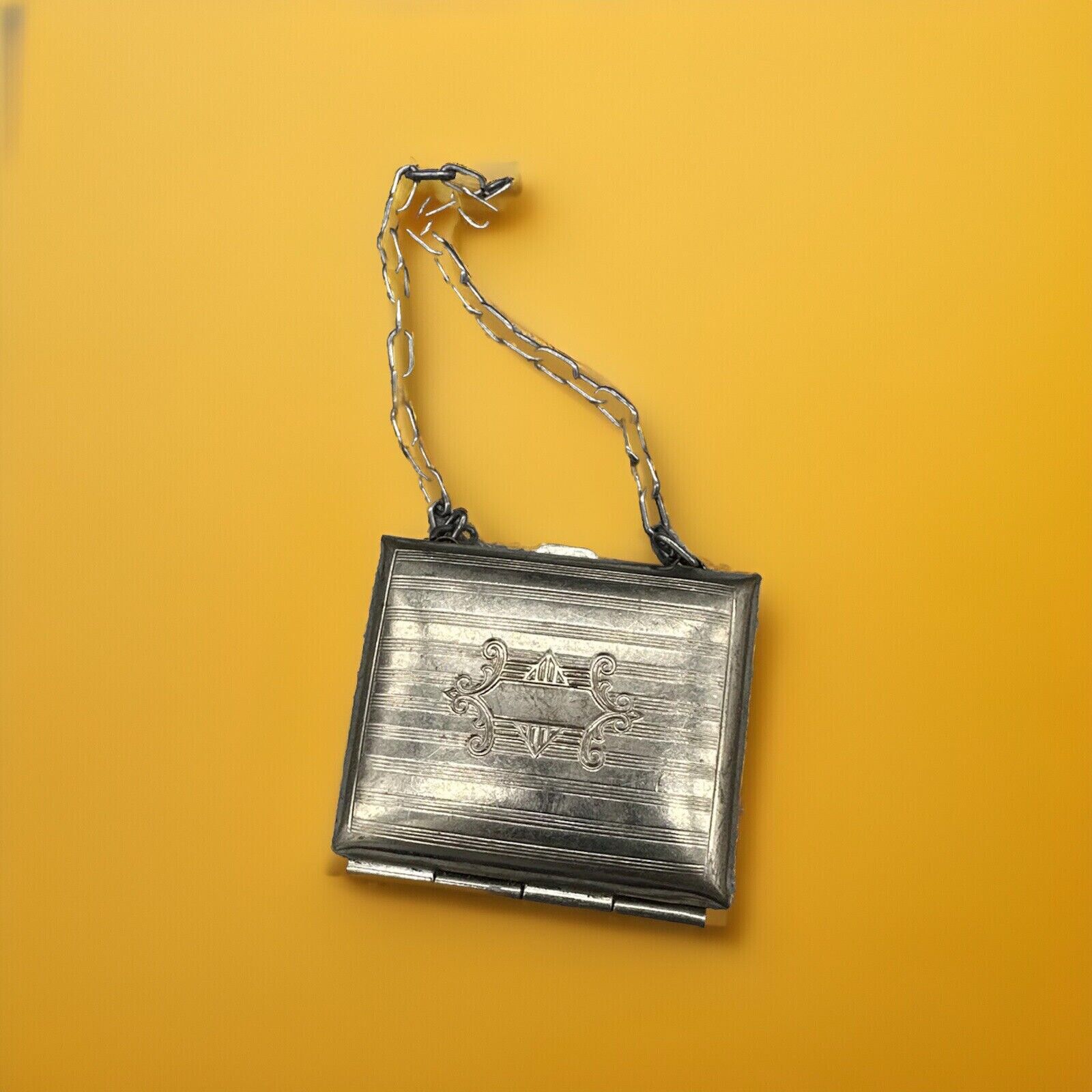 ANTIQUE CHAINED COIN PURSE 1900'S VICTORIAN EMBOSSED
